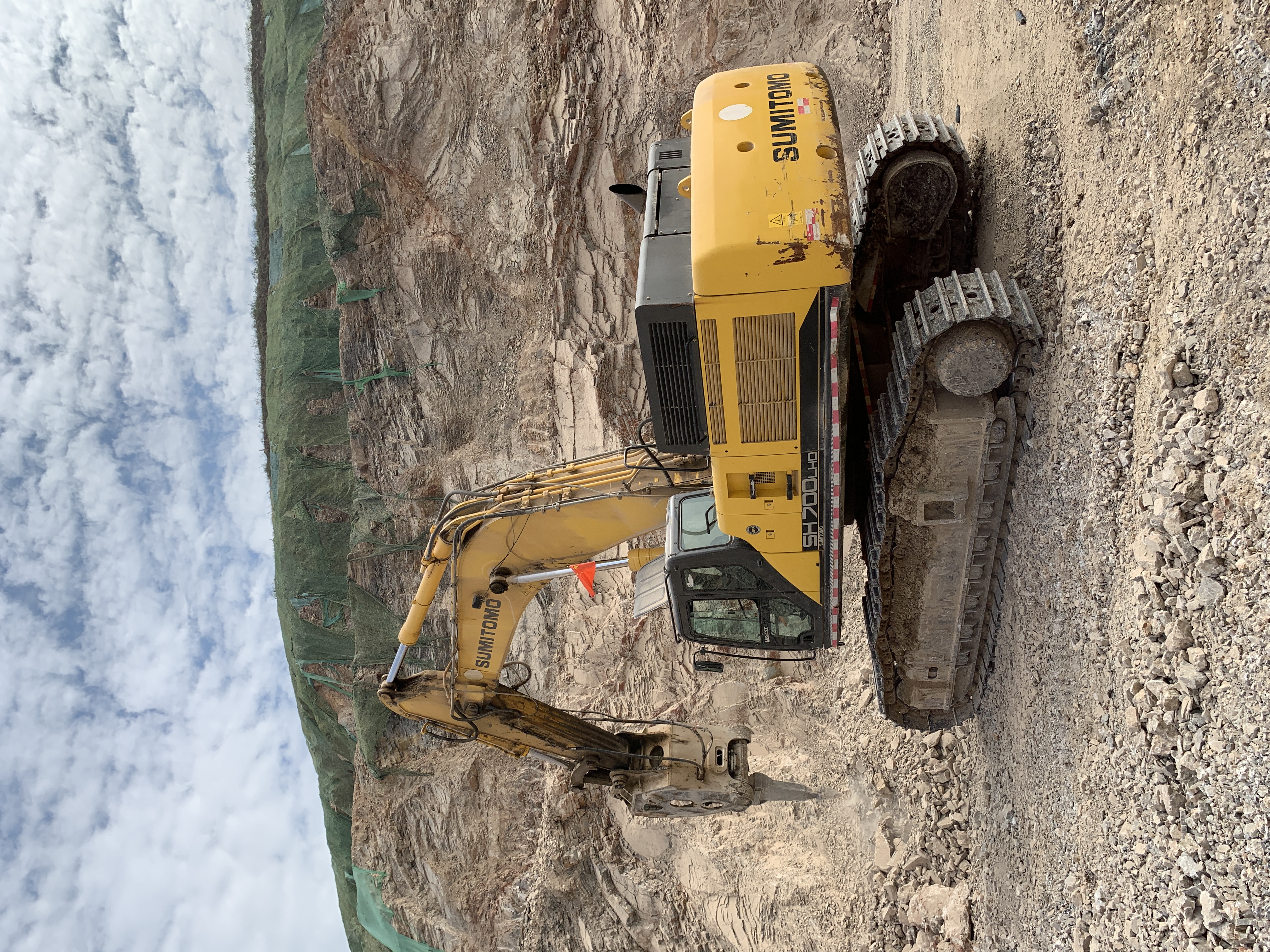 Aplicaciones de las excavadoras Vibro Ripper en las operaciones mineras y las industrias de extracción