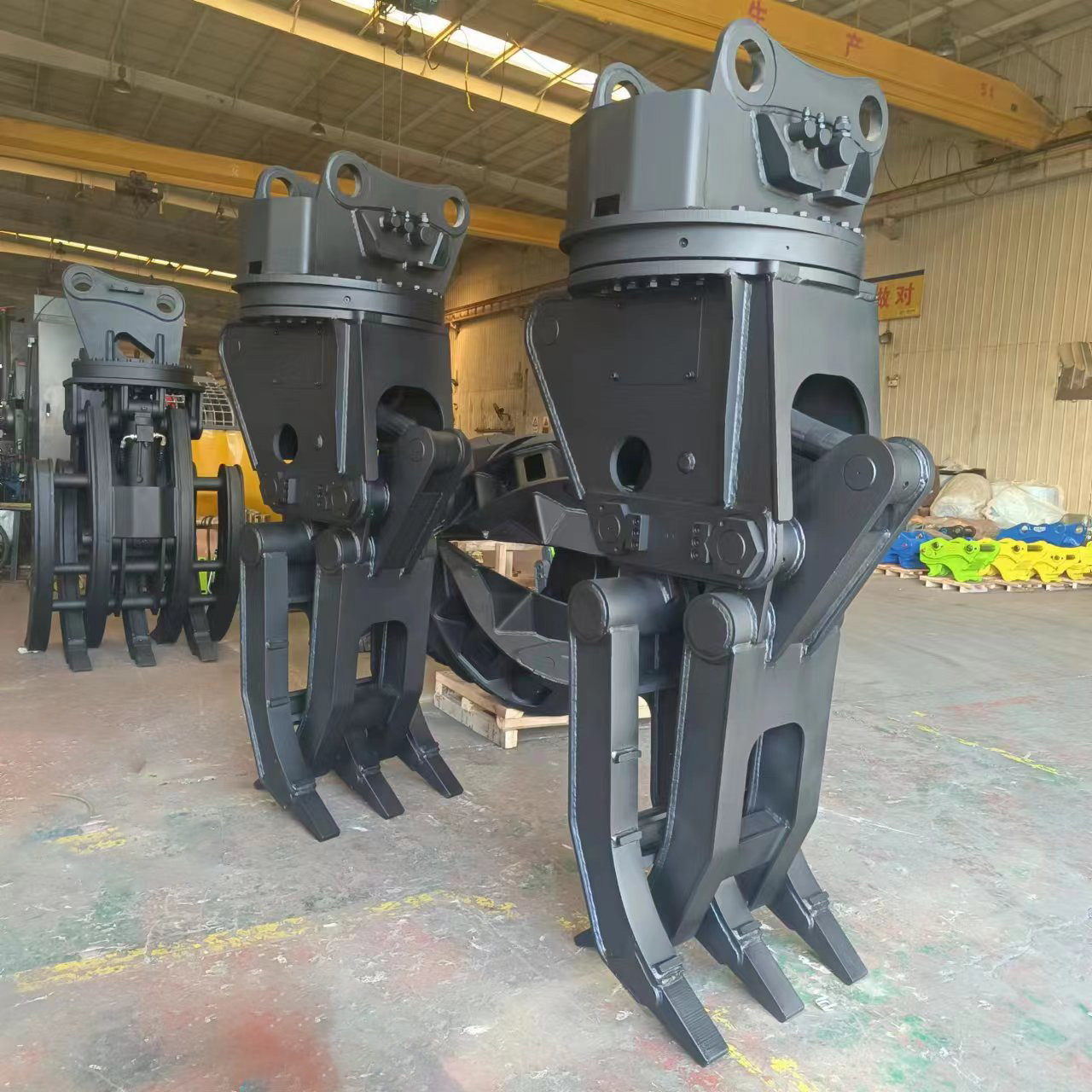 Explorando la versatilidad de los accesorios SC Excavator Grapple
