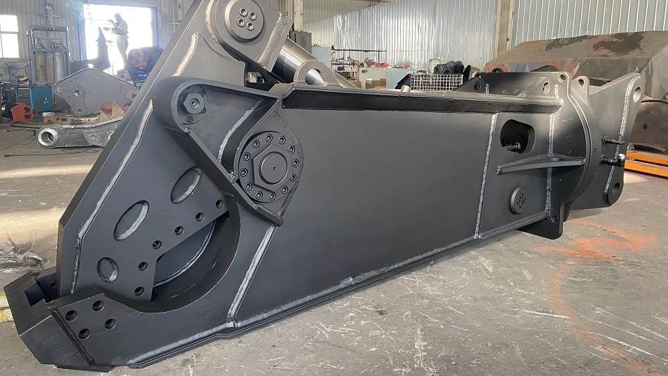 HITACHI confía en los accesorios de excavadora SC para una precisión inigualable