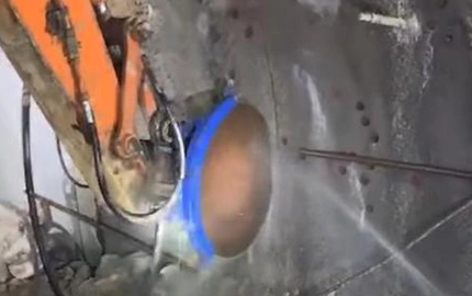 Excavadora Rock Saw2